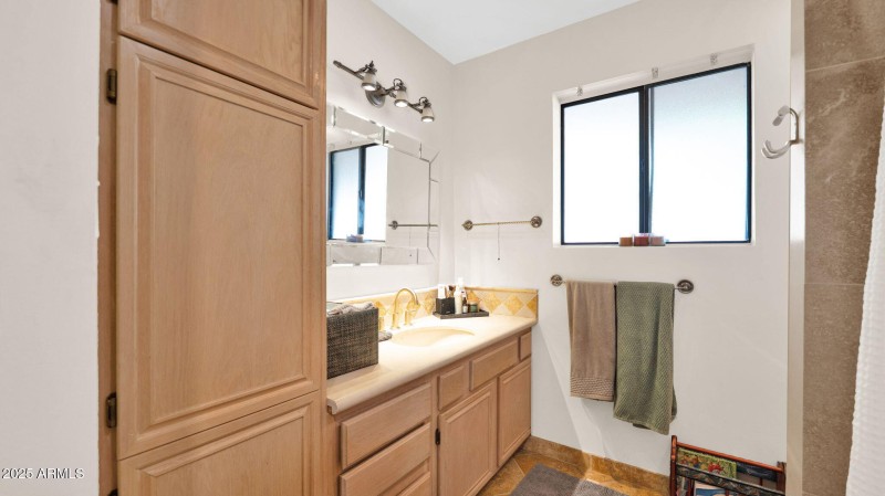 39-web-or-mls-P1083808