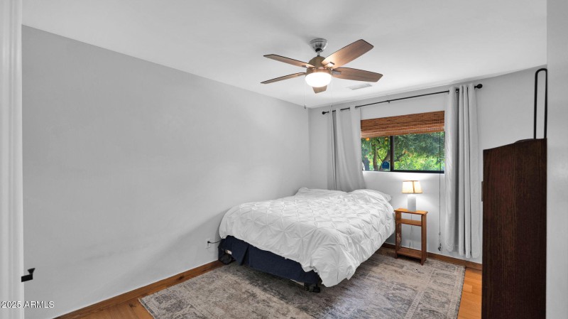 42-web-or-mls-P1083810