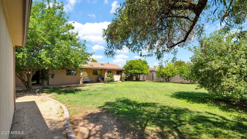 47-web-or-mls-P1083826