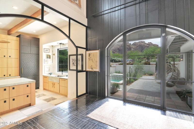 66-web-or-mls-P1200829