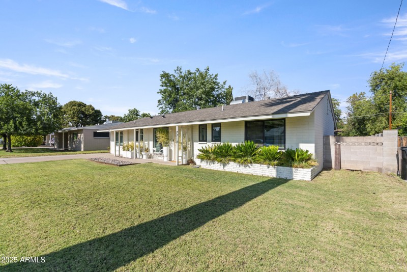 Exterior - 7719 N 17th Ave