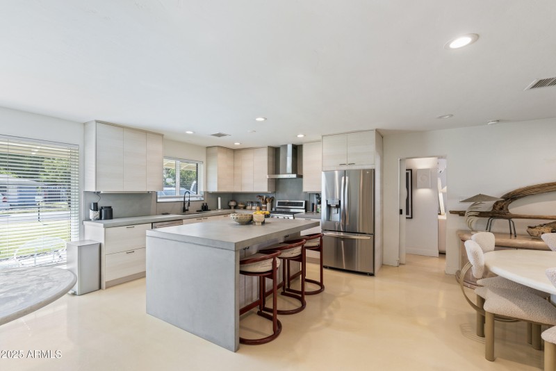 Bright and light kitchen