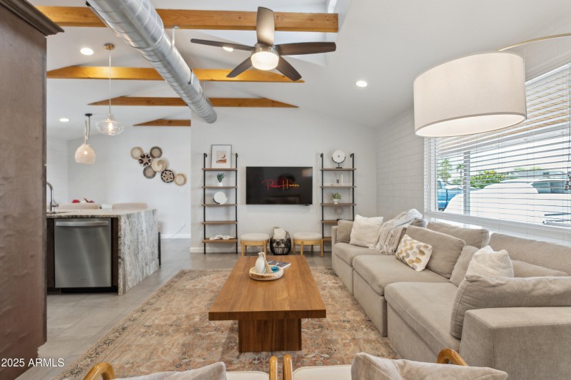 3-print-1142-e-tempe-dr