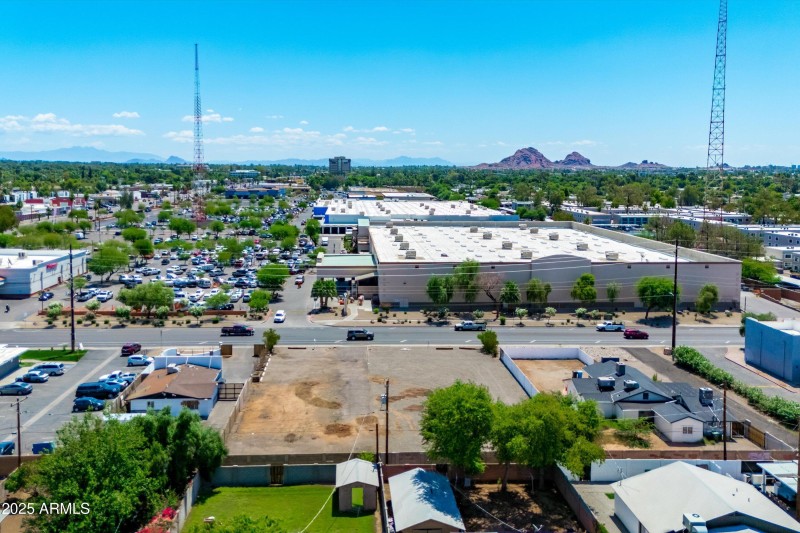 17-Property Views