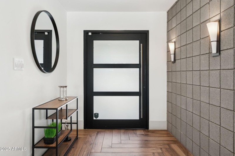 6-web-or-mls-5301-e-tierra-buena-ln