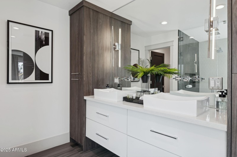 21-web-or-mls-5301-e-tierra-buena-ln