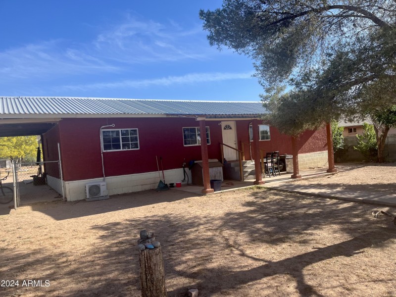 Front of House IMG_0781