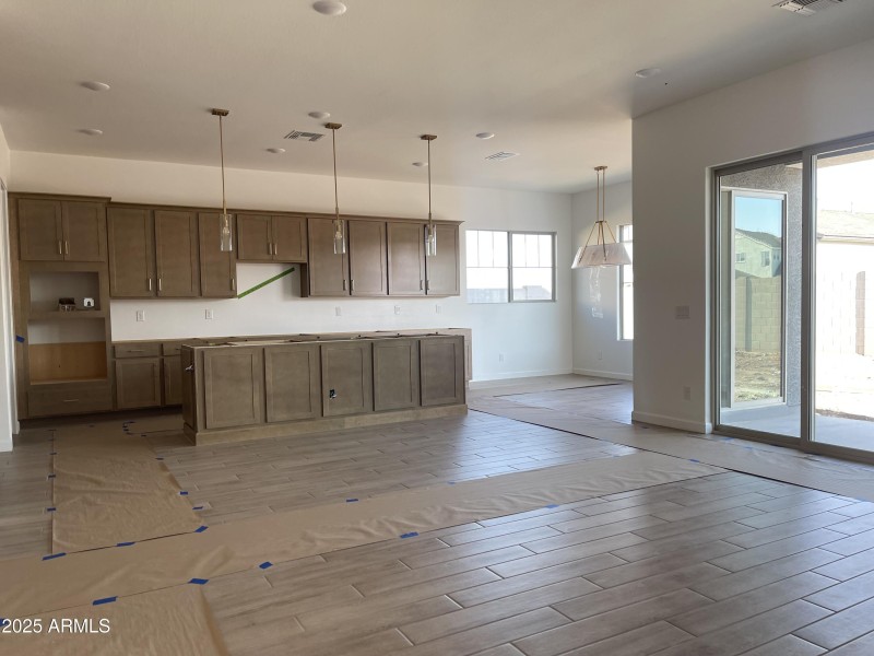 026 Greatroom kitchen