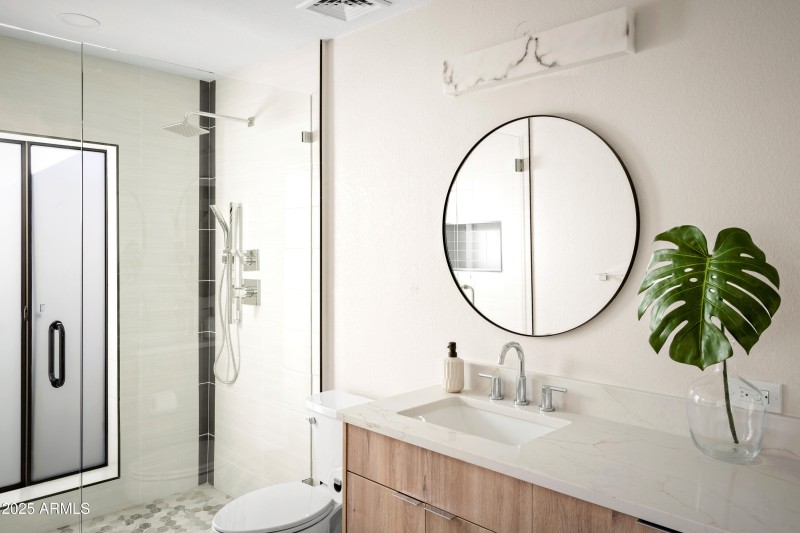 Primary Bedroom Bathroom