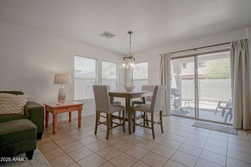 7712 S 64th Lane Laveen, Az X-18