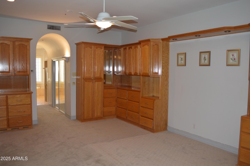 Master suite built-ins DSC_0040