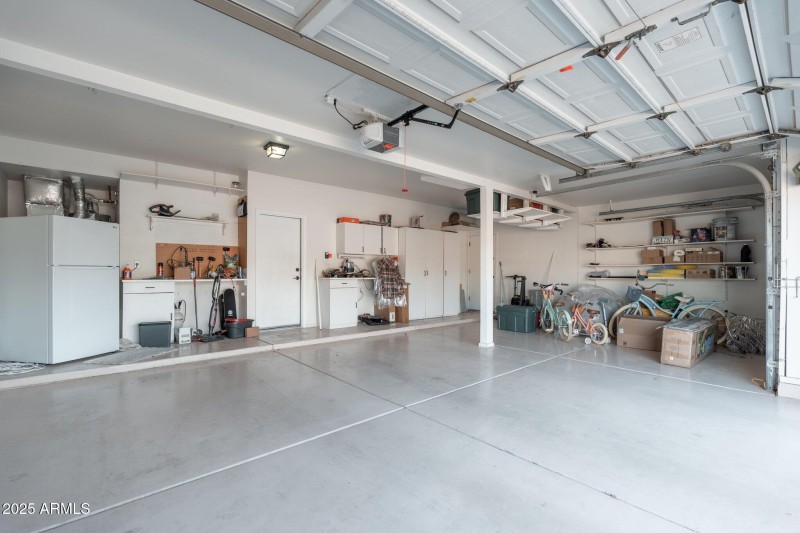 13 W Silverwood Dr - 39