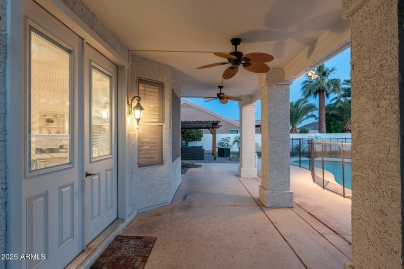 13 W Silverwood Dr - 54