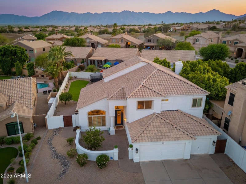 13 W Silverwood Dr - 76