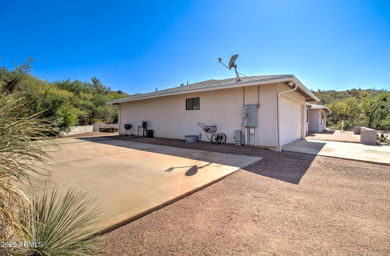 5808 Miami Gardens Dr-12