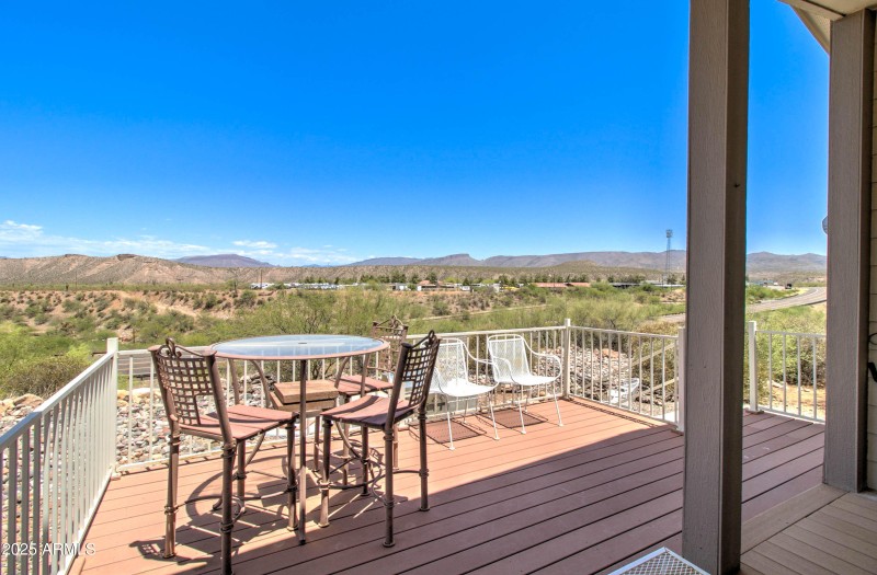 127 S Theodore Ln-10