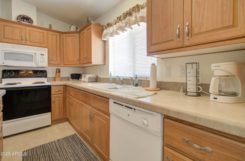 127 S Theodore Ln-26