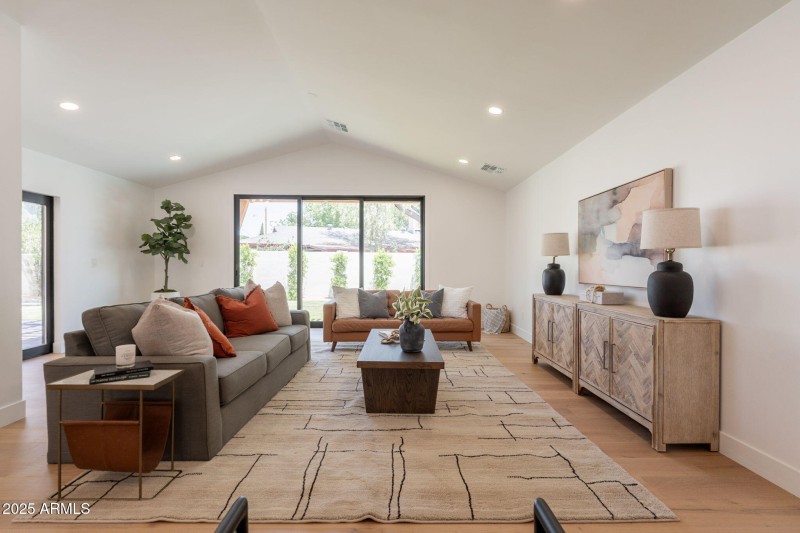 15-web-or-mls-49th-15