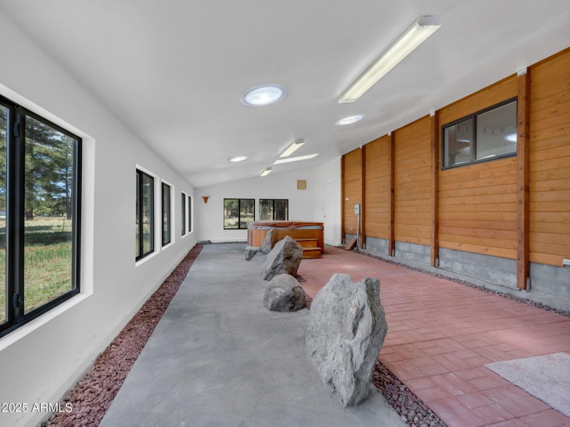 29-web-or-mls-TimberCreekImagery-22