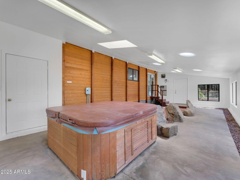 31-web-or-mls-TimberCreekImagery-24