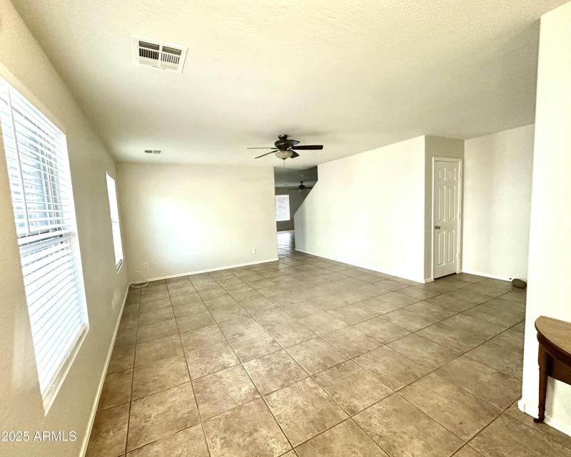 68AE14AE-7D37-4FAD-B751-1E7AFBFB5D0D_1_2