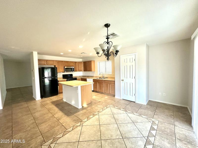 45F93DD7-5C18-42FF-9521-F188CA23A547_1_2