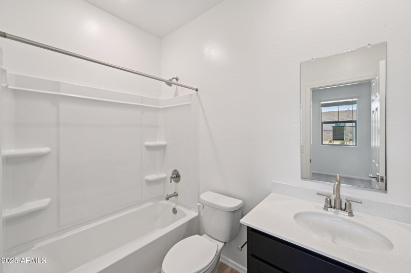 19-web-or-mls-S 240th Ln-1106-019