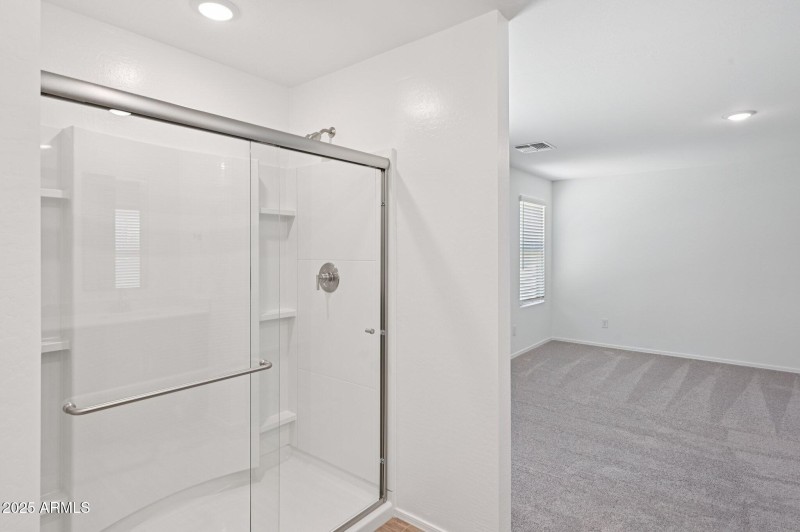 27-web-or-mls-S 240th Ln-1106-027