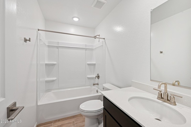 34-web-or-mls-S 240th Ln-1106-034