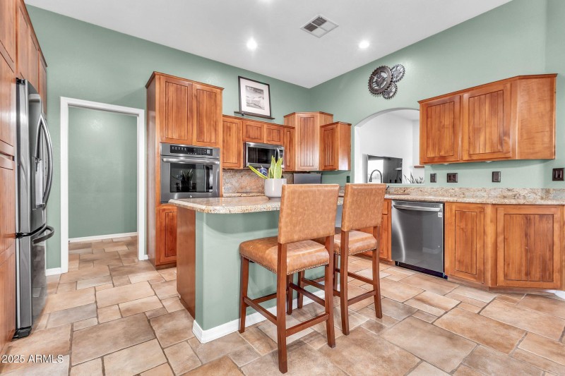 2699 E Claxton Rd-18