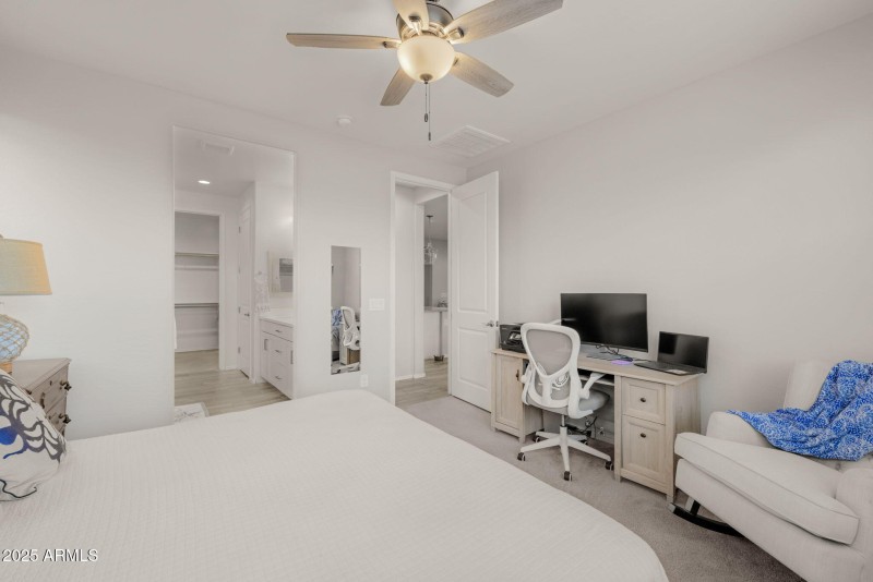 18-web-or-mls-20904 E Swan Dr, Queen Cre