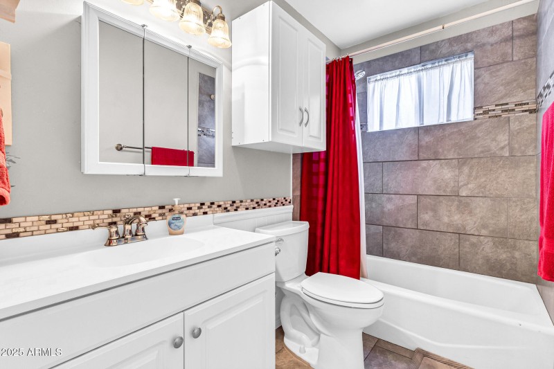 6055 E Hannibal St-32_(2048)