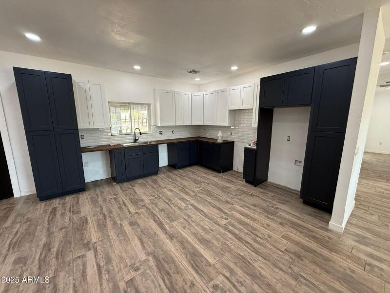 WhatsApp Image 2025-06-02 at 5.01.30 PM