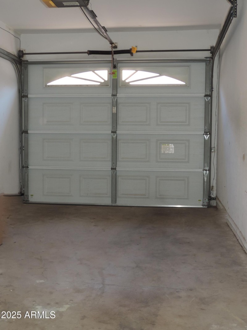 30 E Brown Rd 2113 020