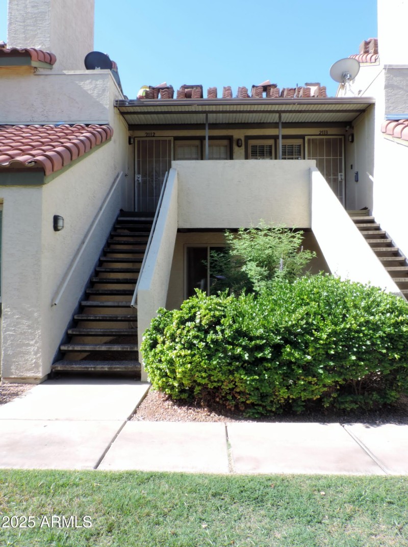 30 E Brown Rd 2113 027