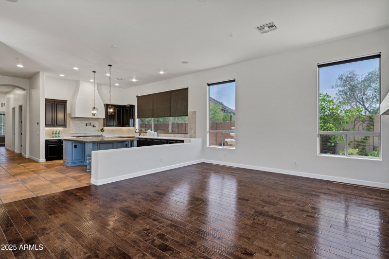 10310 N 135th Way-12