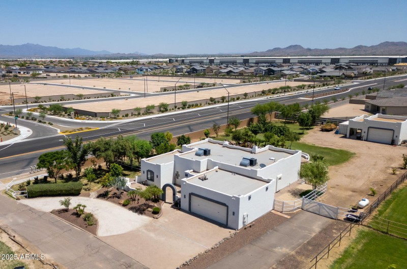 4-web-or-mls-24313 w. Grove St Buckeye,