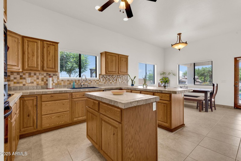 51-web-or-mls-24313 w. Grove St Buckeye,