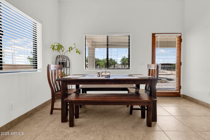 52-web-or-mls-24313 w. Grove St Buckeye,