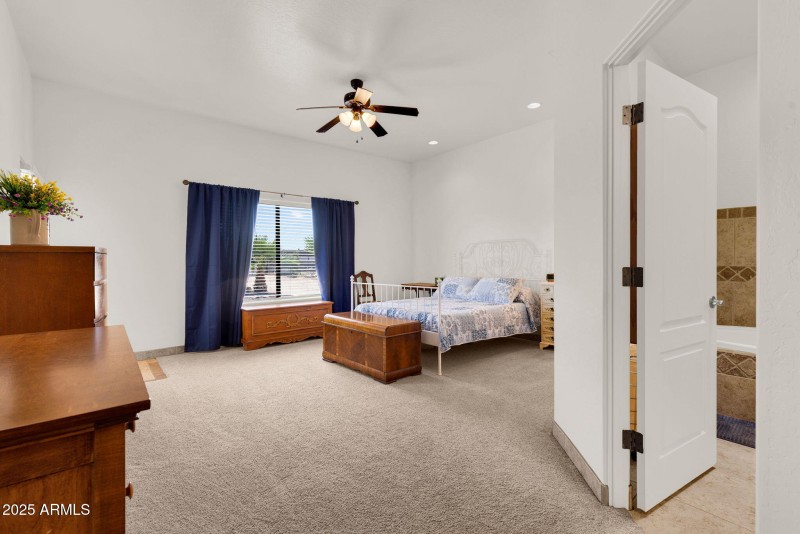 61-web-or-mls-24313 w. Grove St Buckeye,