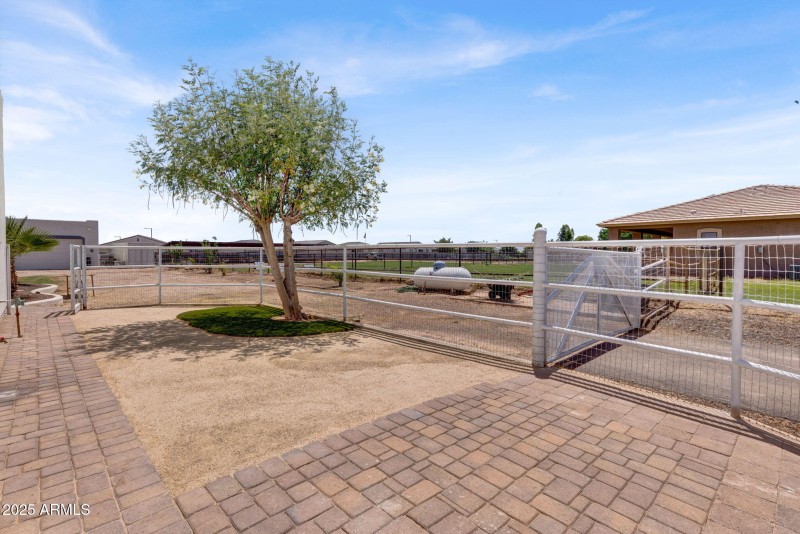 100-web-or-mls-24313 w. Grove St Buckeye