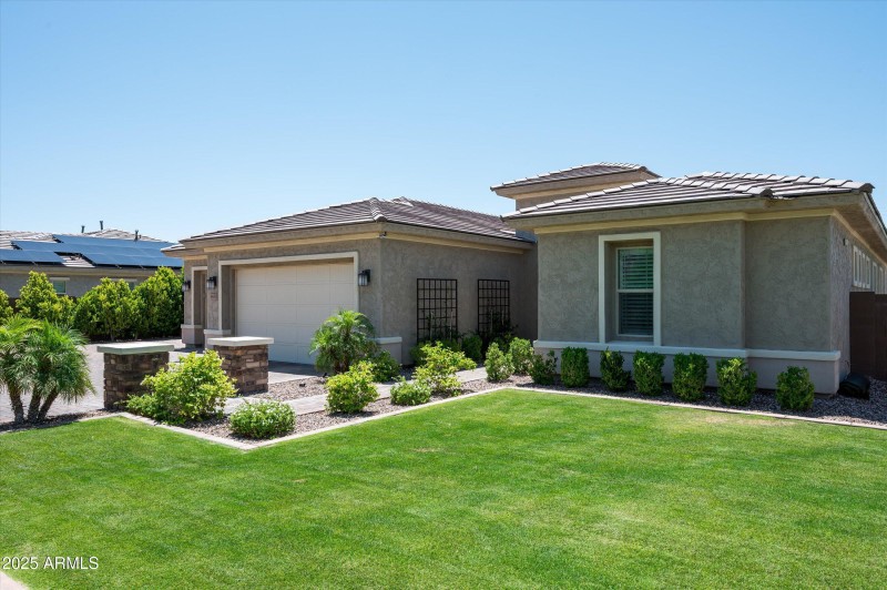 04-8651WArtemisaAve-4