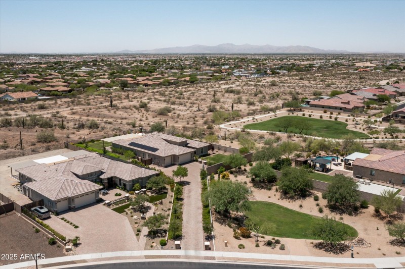 52-8651WArtemisaAve-52