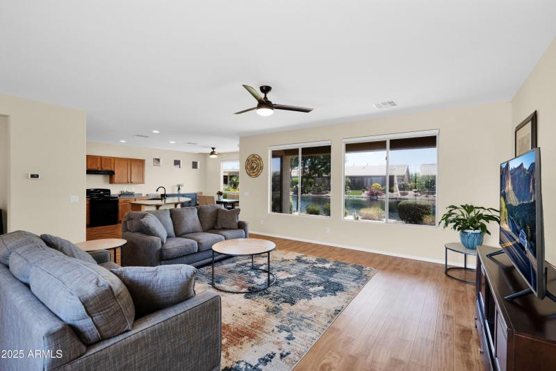 42485 Abbey - 13Family Great Room