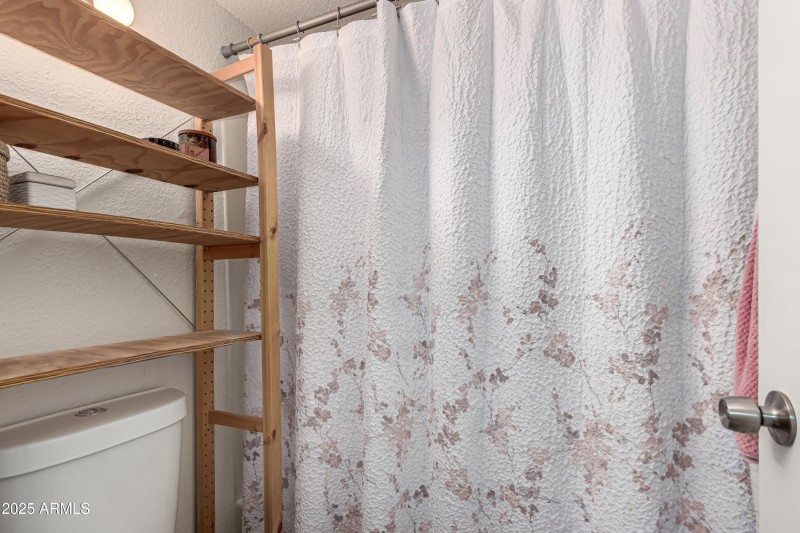 e912d1d7-ddb7-4cb1-87e6-c335150760a0