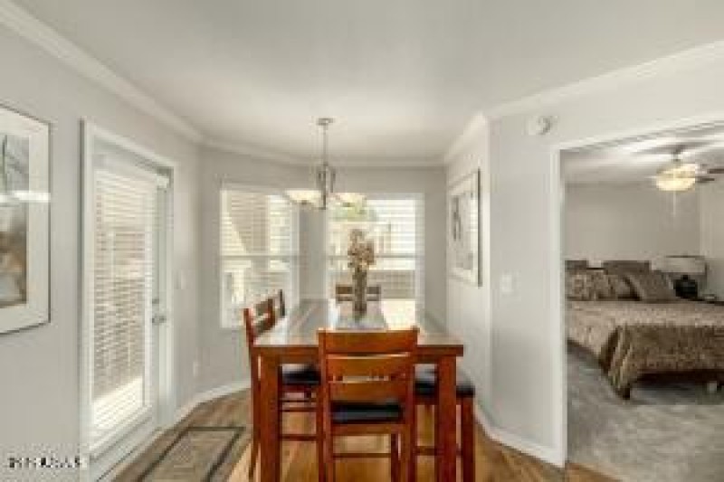 20250612074306590408000000