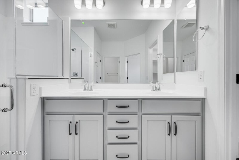 hj-az-phx-cantamia-duet-lily-lot-30135-b