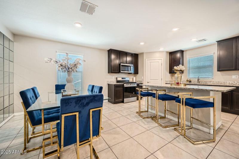 3916 s 79th lane - Web Quality - 008 - 1