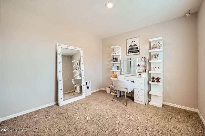 3916 s 79th lane - Web Quality - 013 - 1