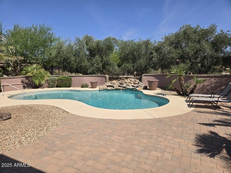 20250611_094903_resized